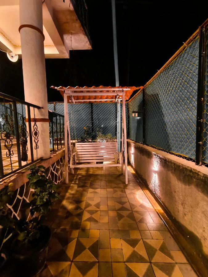 Апартаменты Rane Ambadnya Niwas Нагаон Экстерьер фото